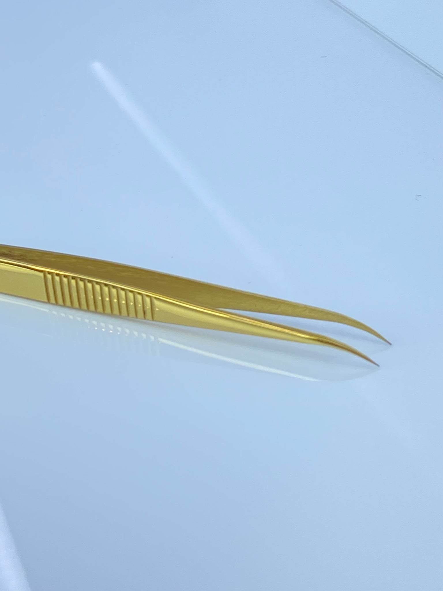 Long Curved Isolation Tweezers
