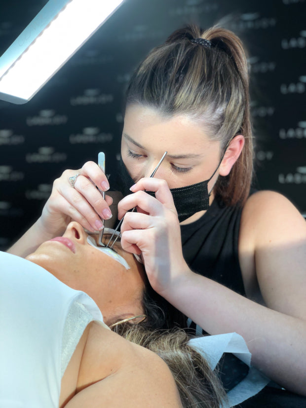 Classic Lash Mastery Course